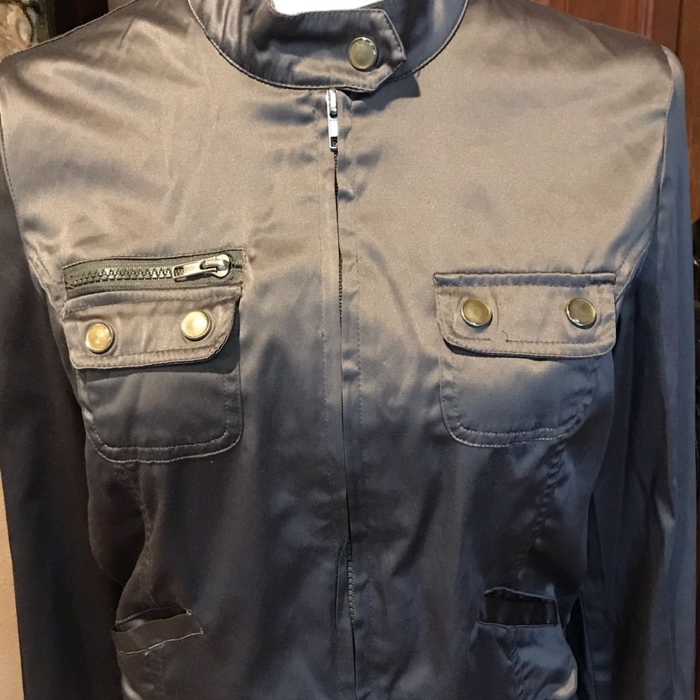 ⚜️ Precious Gray Jacket - Picture 7 of 7